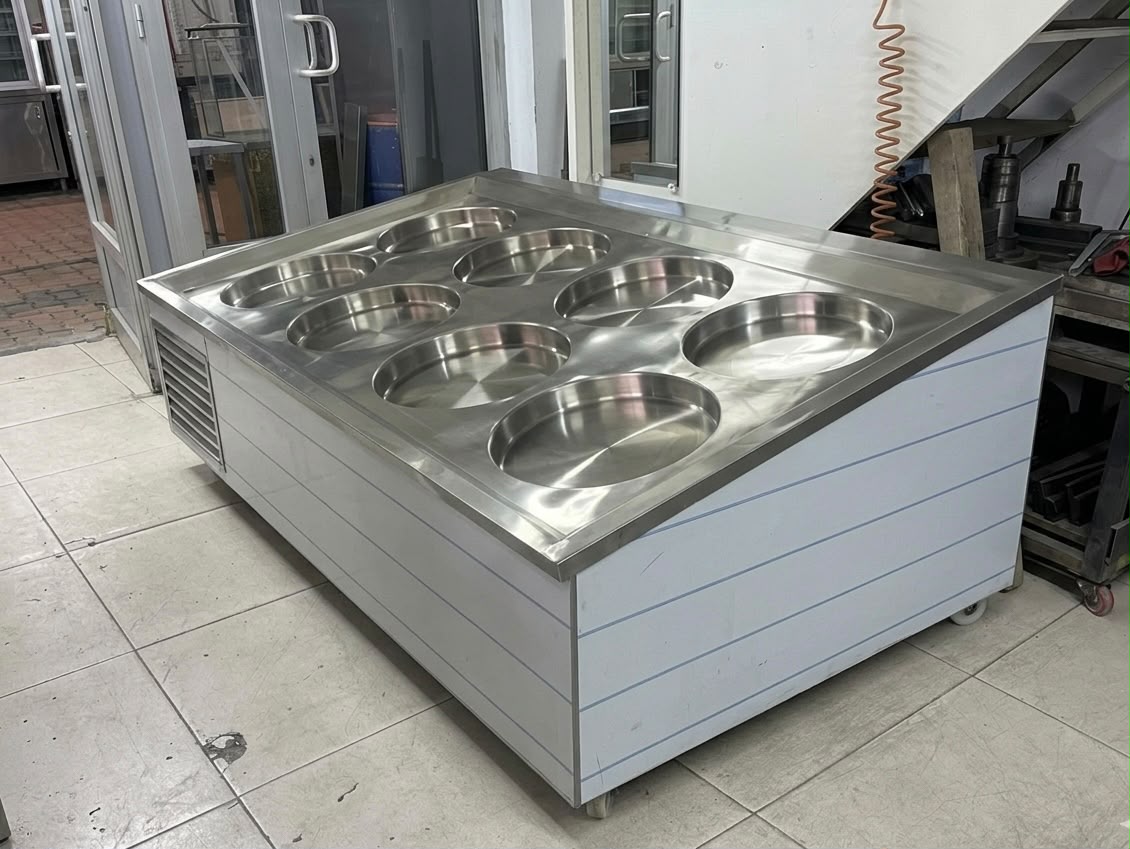 Krom Balık Teşhir Tezgahı 
